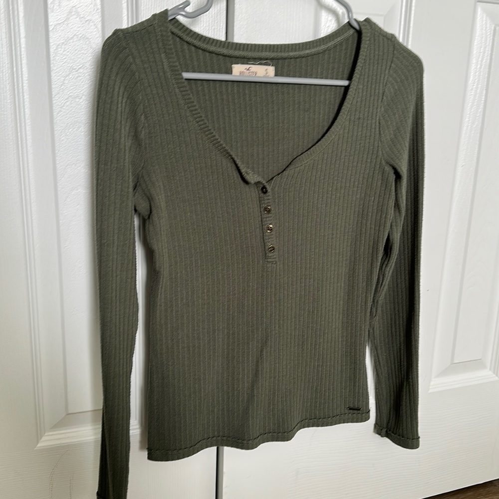 Hollister Long Sleeve